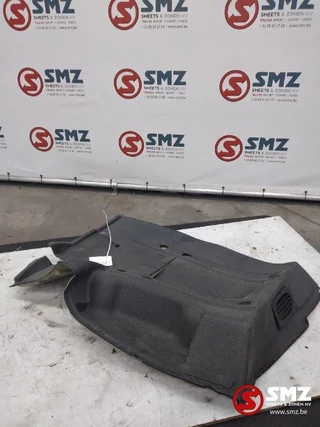 MAN N/A 2019 - Occ vloerbedekkingen links en rechts MAN image 2
