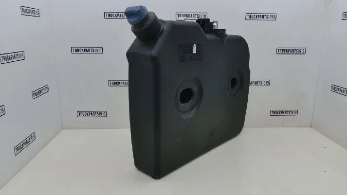 Mercedes-Benz - Exhaust System AdBlue tank MB Atego imagem 1