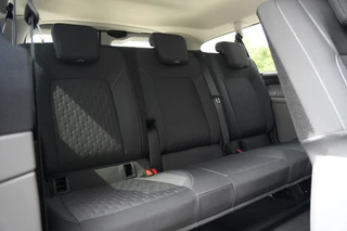 Ford Transit Custom 2026 - 340 2.5 PHEV L2H1 Limited 232pk 9 Zits - Keyless - ACC - Blindspot - Camera - Carplay - Navi - Prijs excl. BTW - Rijklaar afbeelding 41
