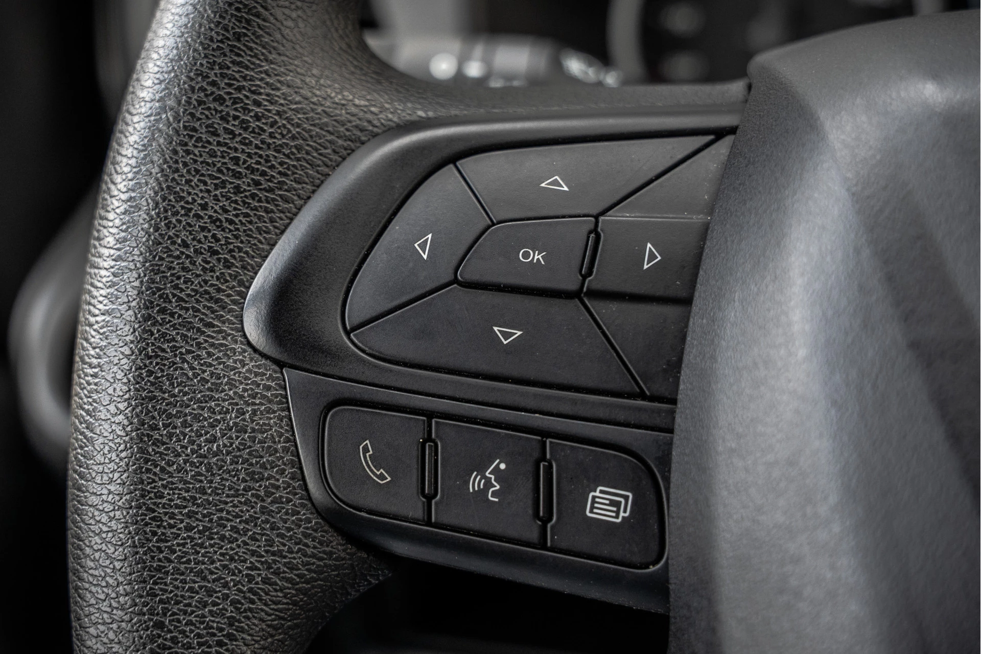 Iveco Daily 2024 - **35S16 | 156 PK | 3.500KG trekgew. 3-Zits | Climate** image 16