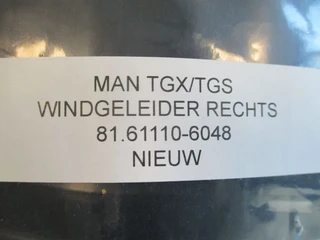MAN TGX - TGX/TGS 81.61110-6048 WINDGELEIDER RECHTS EURO 5 NIEUW! imagem 2 miniatura
