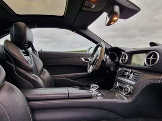 Mercedes-Benz SL 2012 - 63 AMG V8 - 64.199KM - Dutch registration - Harman Kardon - Leather obrazek 11