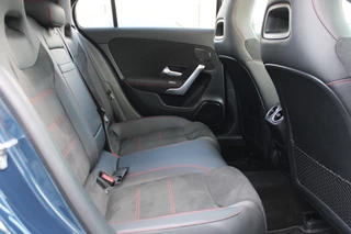 Mercedes-Benz A-Class 2022 - 250e AUT8 AMG Limited NIGHT PANORAMADAK SFEER CARPLAY MEMORY SFEER KEY-LESS GO MULTIBEAM изображение 14