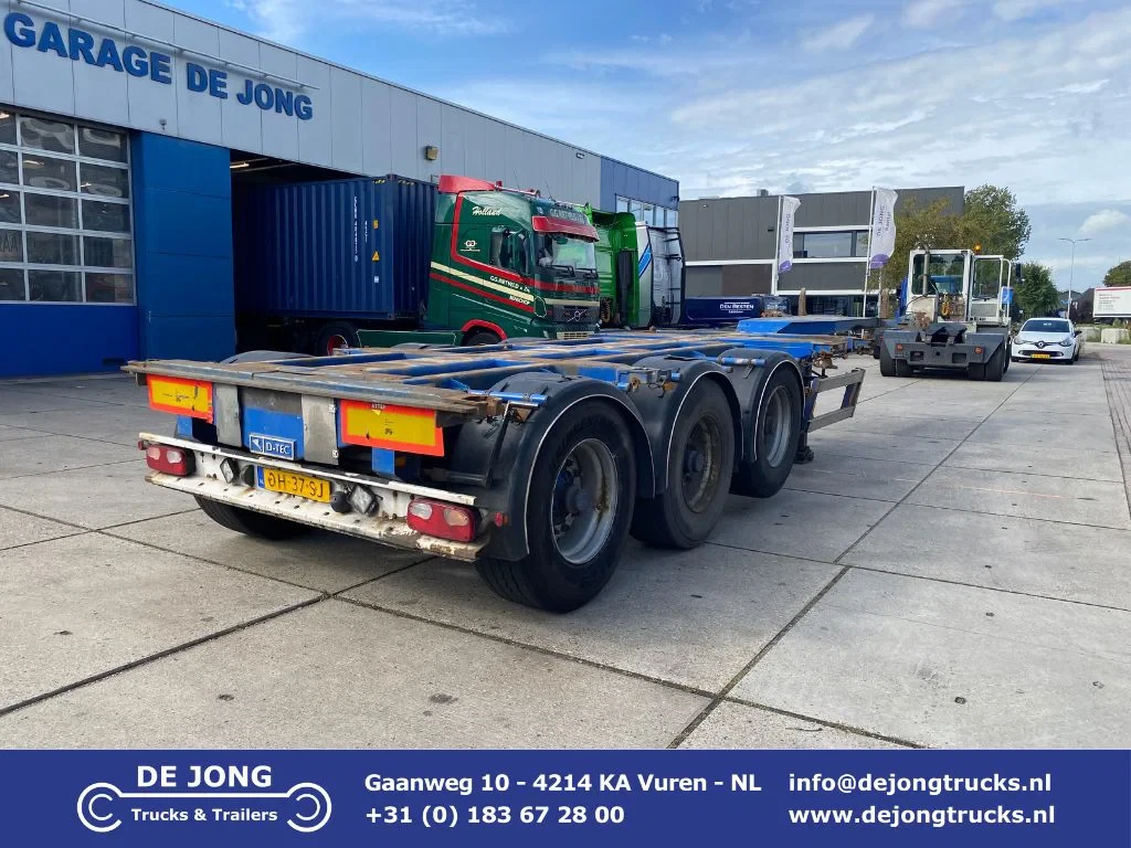 D-TEC FT-43-03V 2004 - FT-43-03V / 3x Extendable / 1x Lift Axle / BPW afbeelding 1