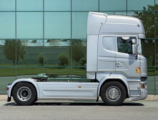 Scania R 2016 - R450 RETARDER FULL AIR SPECIAL INTERIOR 2x TANKS TOP CONDITION BELGIUM TRUCK obrazek 5