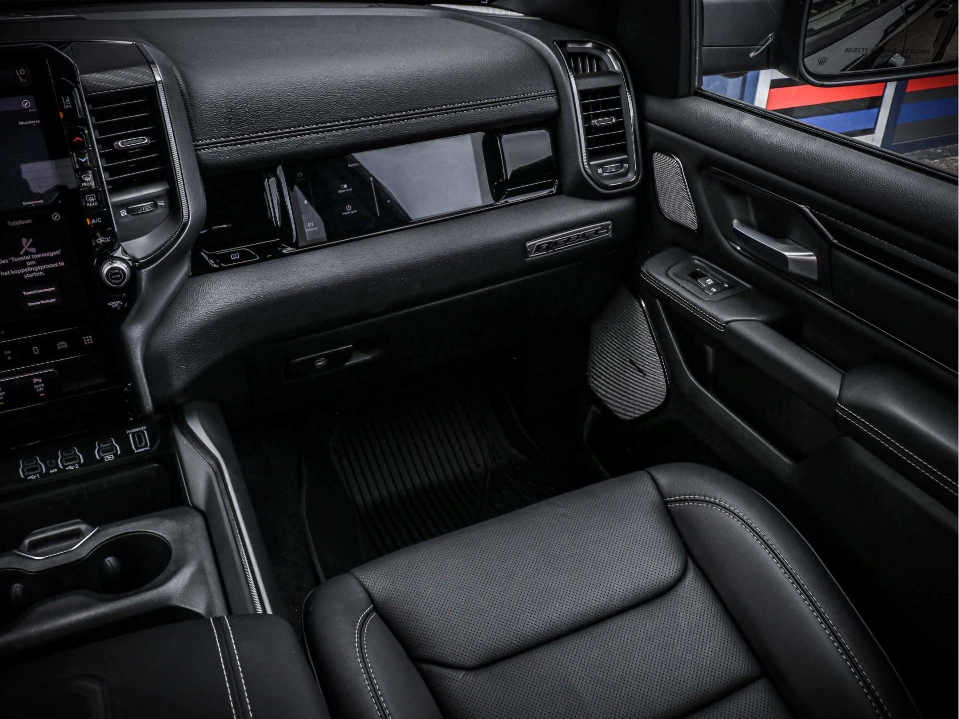 Dodge Ram 1500 2024 - Rebel Night | 3.0L I6 | Twin Turbo immagine 17