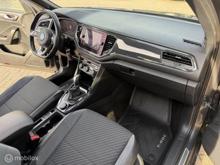 Volkswagen T-Roc 2018 - 2.0 TSI DSG 190 PK R-Line 4-Motion Pano image 11