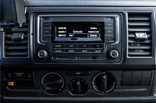 Volkswagen Transporter 2018 - 2.0 TDI L1H2 Comfortline | Airco | Cruise | Trekhaak obrazek 18