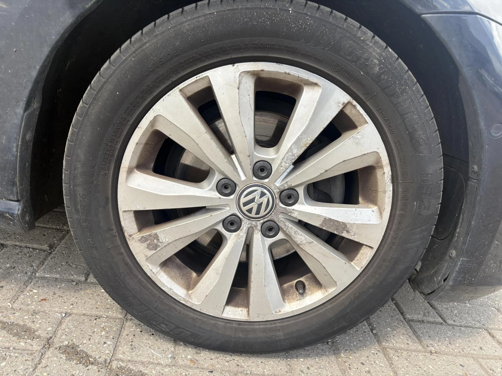 Volkswagen Golf 2013 - 1.6 TDI Comfortline BlueMotion zdjęcie 19