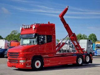 Scania T 2016 - T520 V8 6x2 - AJK Hooklift - New BUFFL interior - Retarder - Full air - Show truck zdjecie 4
