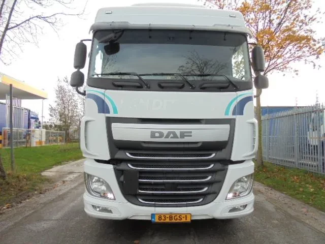 DAF XF 440 2016 - SPACE CAB zdjęcie 2