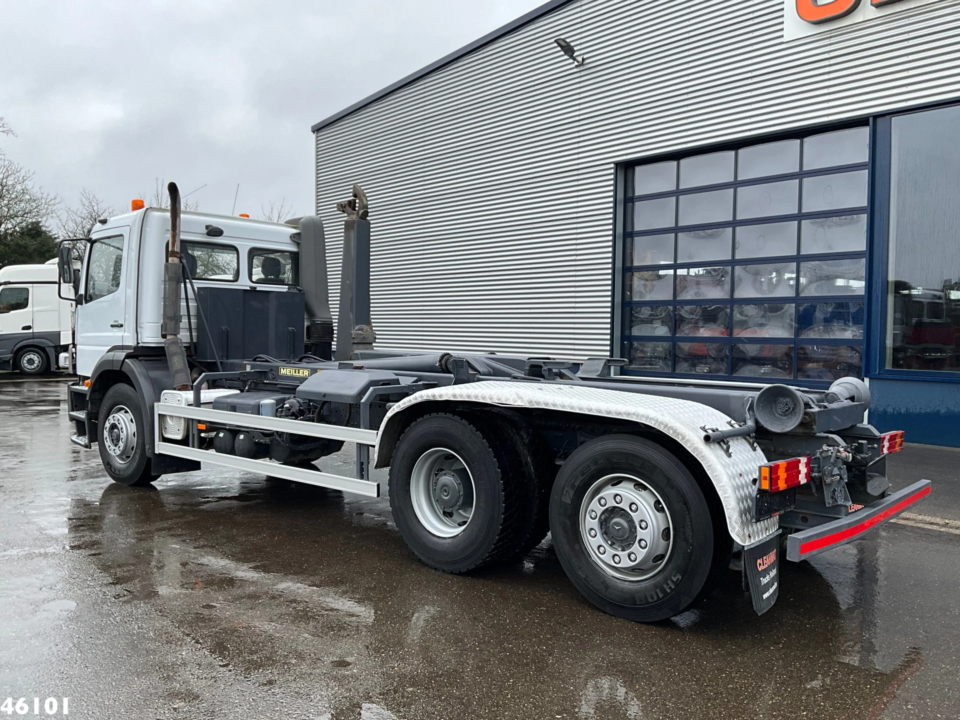 Mercedes-Benz Atego 2001 - 2628 Meiller 20 Ton haakarmsysteem Just 153.630 km! obrázek 2
