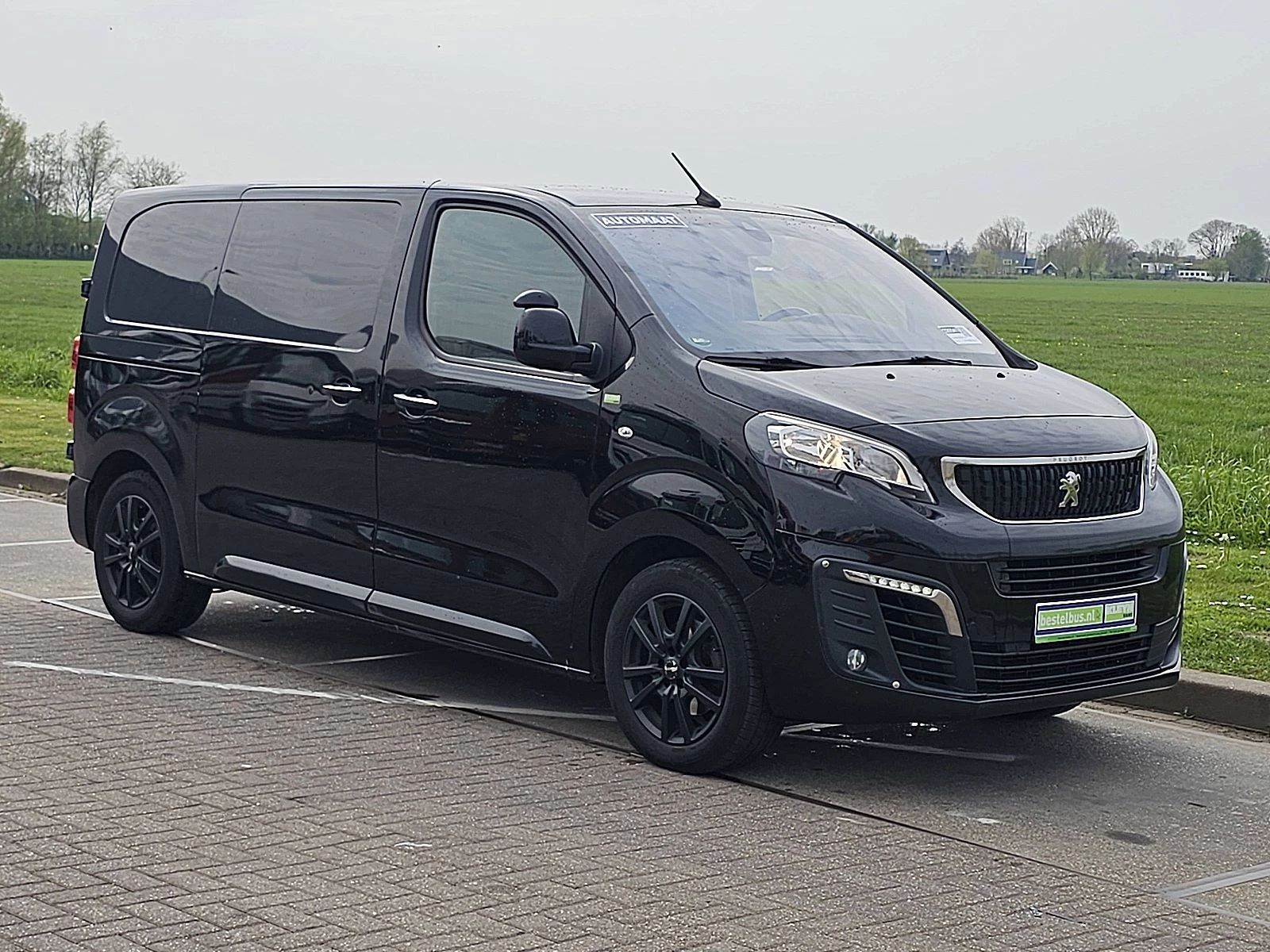 Peugeot Expert 2021 - 2.0 zdjęcie 5