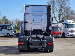 Mercedes-Benz Actros 2025 - 2548 6x2/4 Procabin GigaSpace - NEW - Night clima - PTO - ACC - Sliding 5th wheel image 6