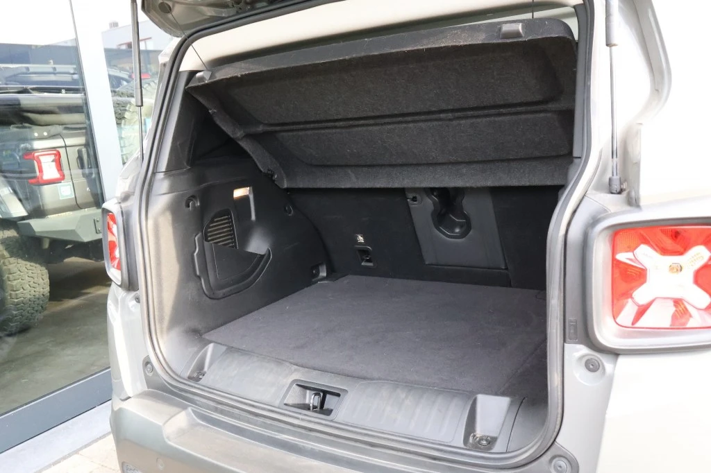 Jeep Renegade 2022 - 4XE 240 HYBRID S / Leder / Panoramadak / 19 inch afbeelding 38
