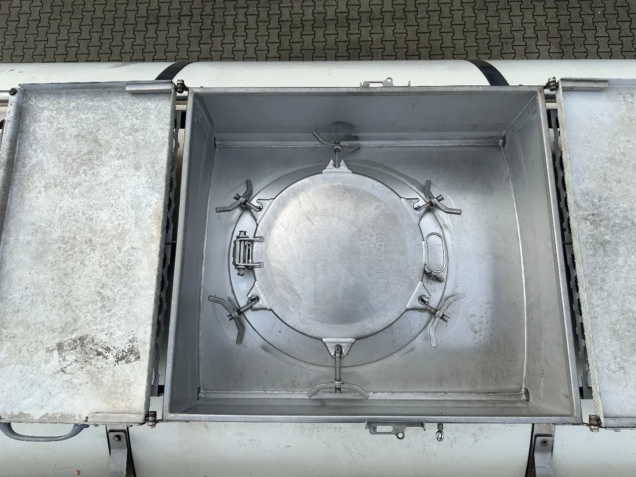 Van Hool 2015 - FOOD / 39.000L / 3-COMP / INOX / NL-trailer image 19
