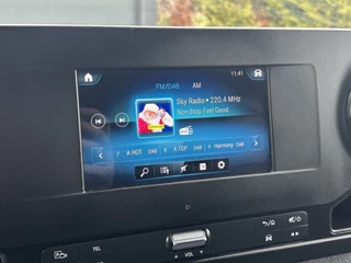 Mercedes-Benz Sprinter 2022 - 317 CDI 170 PK 3.5T RWD / L2H2 / AUTOMAAT / 270 A DEUREN / AIRCO / CRUISE / APPLE CARPLAY / 3-ZITS / CAMERA obrazek 13