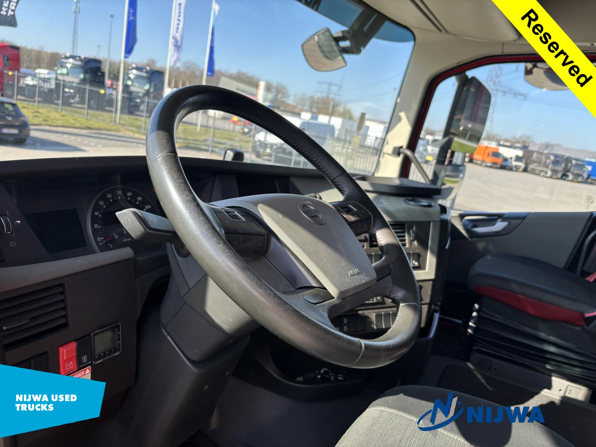 Volvo FH 2020 - 460 4x2 ADR + PTO image 17