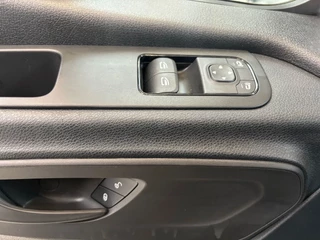 Mercedes-Benz Sprinter 2024 - 311CDI L2H1 Airco Cruisecontrol Apple CarPlay NIEUW BPM VRIJ zdjecie 12