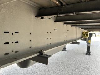 System Trailers PRSH18-1TRI 2012 - / Roof Damage - Dach Schade bild 11