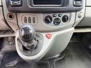Renault Trafic 2009 - T29 L2/H1 2.0 DCI 66KW E4 obrazek 15