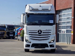 Mercedes-Benz Actros 2023 - 2663 Gigaspace 6x2 - Retarder - 4.90 WB - Full air - 630HP! - Leather afbeelding 2 miniatuur