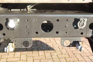 MAN TGM 2022 - 18.290 Koel/ vries Thermoking UT 800 Diesel /elektrisch 2x bed afbeelding 11