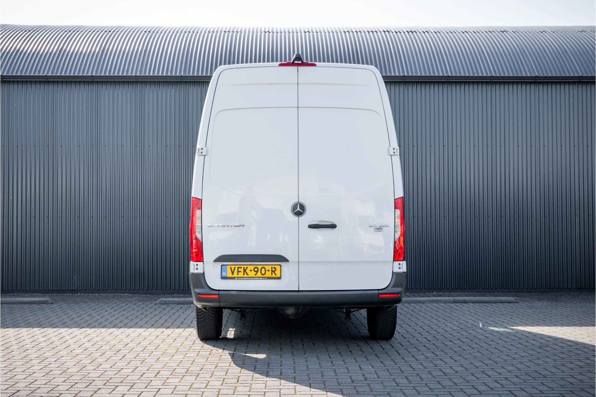 Mercedes-Benz Sprinter 2020 - 311 CDI RWD L2H2 | Volledig Ingericht | Mbux | Camera | Carplay | Climatronic Bild 8