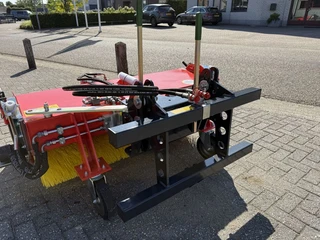 Adler 2025 - K600-150 Veegmachine immagine 2 miniatura