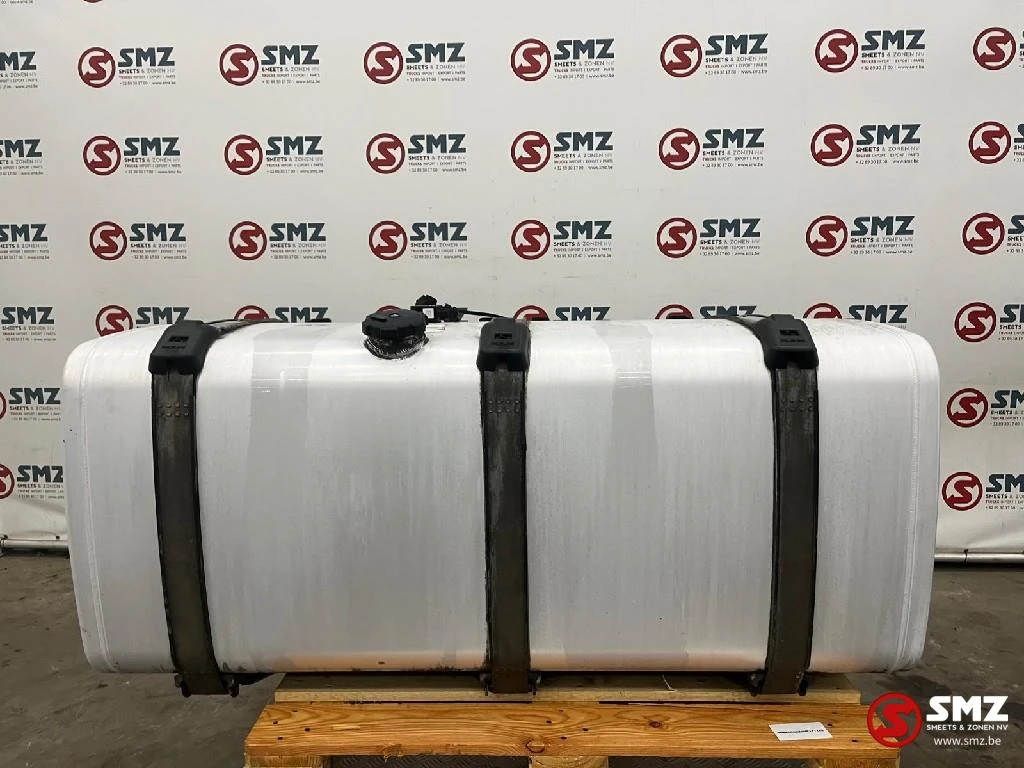MAN 2021 - Occ brandstoftank + steunen 710L MAN afbeelding 1