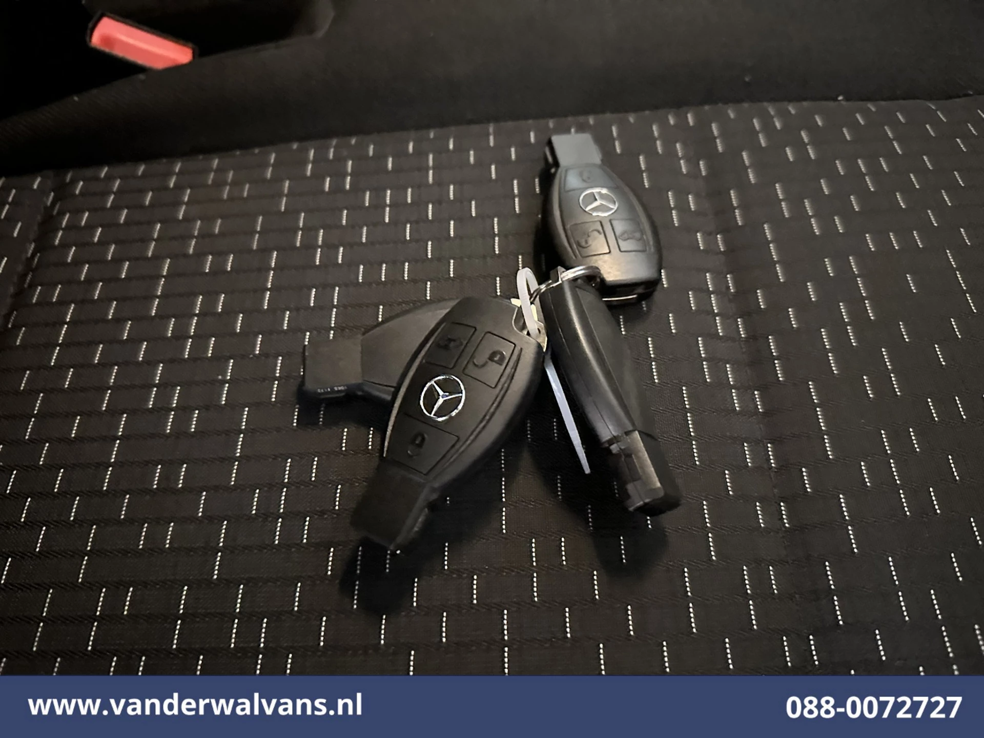 Mercedes-Benz Vito 2021 - 114 CDI 9G-Tronic Automaat 136pk L3H1 XL Euro6 Airco | Navigatie | Camera | Cruisecontrol | Apple Carplay obrázek 20