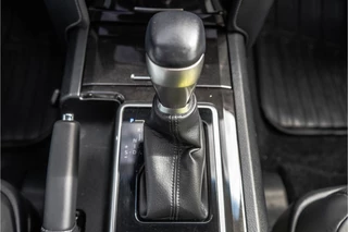 Toyota Land Cruiser 2022 - 2.8D-4D | 204 PK | 4X4 | Vol Opties | Automaat | Luchtvering | 360° camera | Adapt.Cruise | Stoelverw. & -koeling | LED image 24