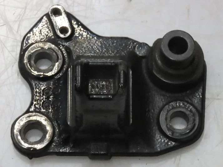 Scania - 2352238 Bumper steun Re. afbeelding 1