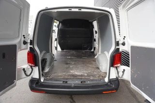 Volkswagen Transporter 2023 - L2H1 150pk Automaat 2x Schuifdeur Apple carplay Camera Parkeersensoren Cruise control 3-zits afbeelding 3 miniatuur