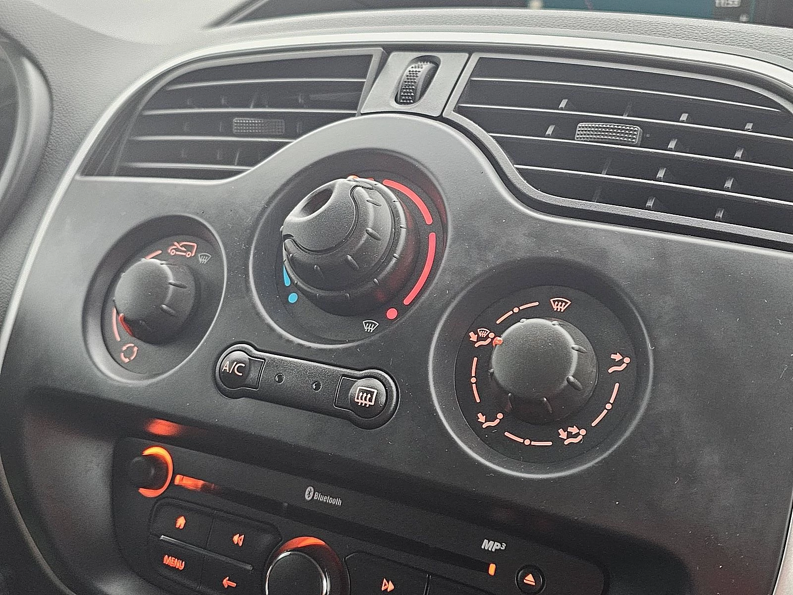 Renault Kangoo 2020 - 1.5 zdjęcie 13