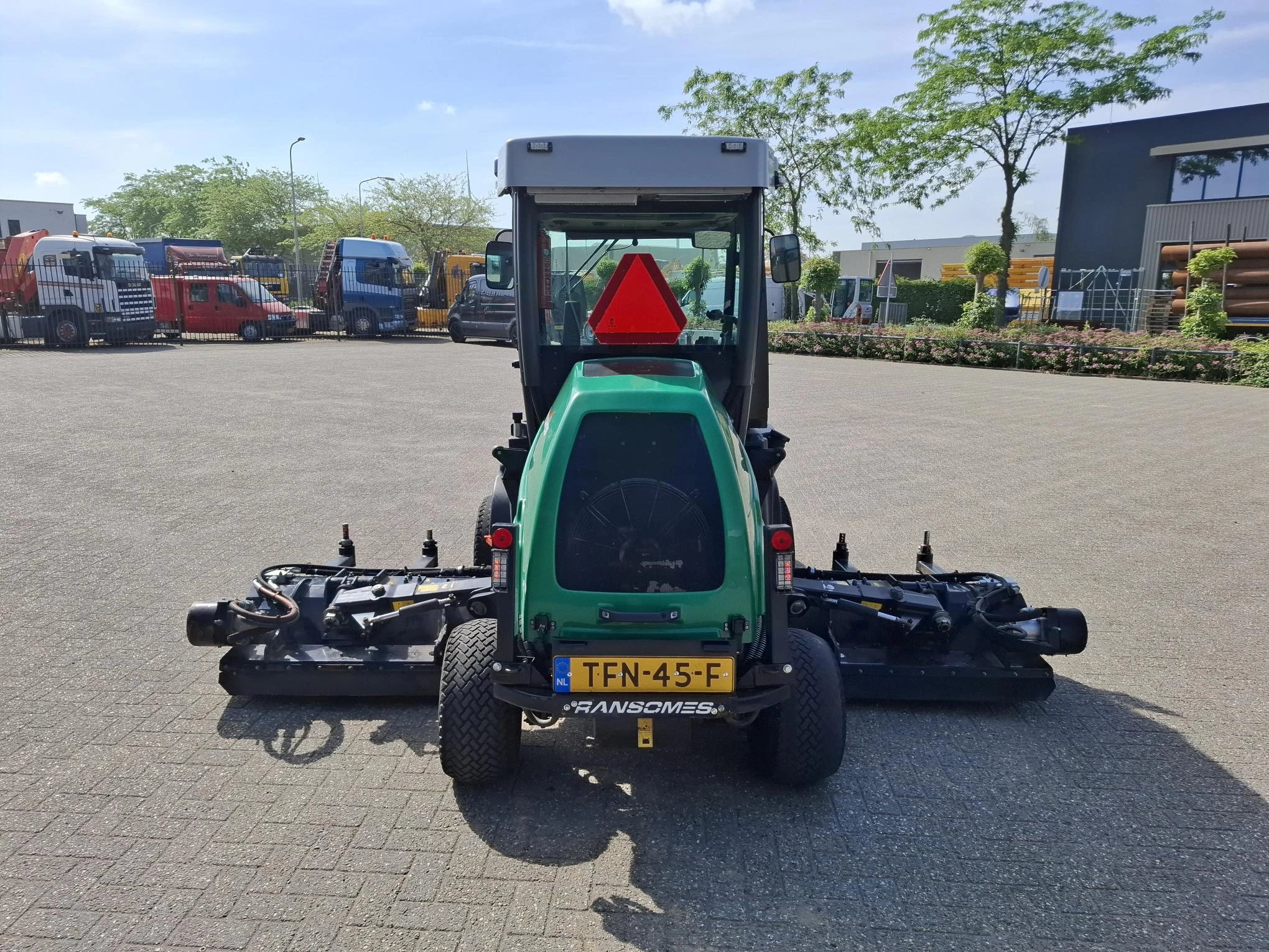 Ransomes 2021 - HM600 / FLAIL MOWER / 3855 HOURS / HYDROSTATIC / 65 HP / AIRCO / CLOSED CABIN / 2021 afbeelding 9