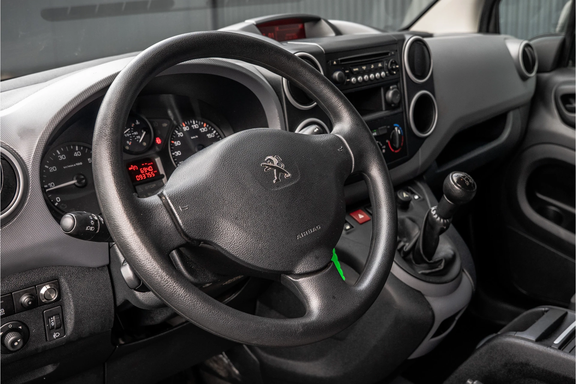Peugeot Partner 2018 - 1.6 HDi BlueHDi 75 | Cruise | Airco afbeelding 11