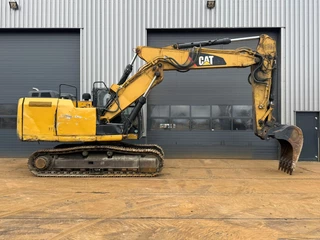 Caterpillar 323E 2012 - N/A obrazek 6