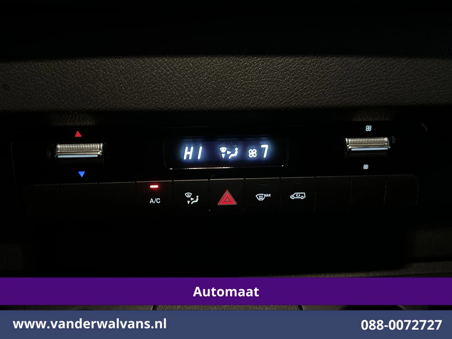 Mercedes-Benz Sprinter 2022 - 315 CDI 150pk 9G-Tronic Automaat L2H2 Euro6 Airco | Camera | Apple Carplay | Chauffeursstoel Bild 6