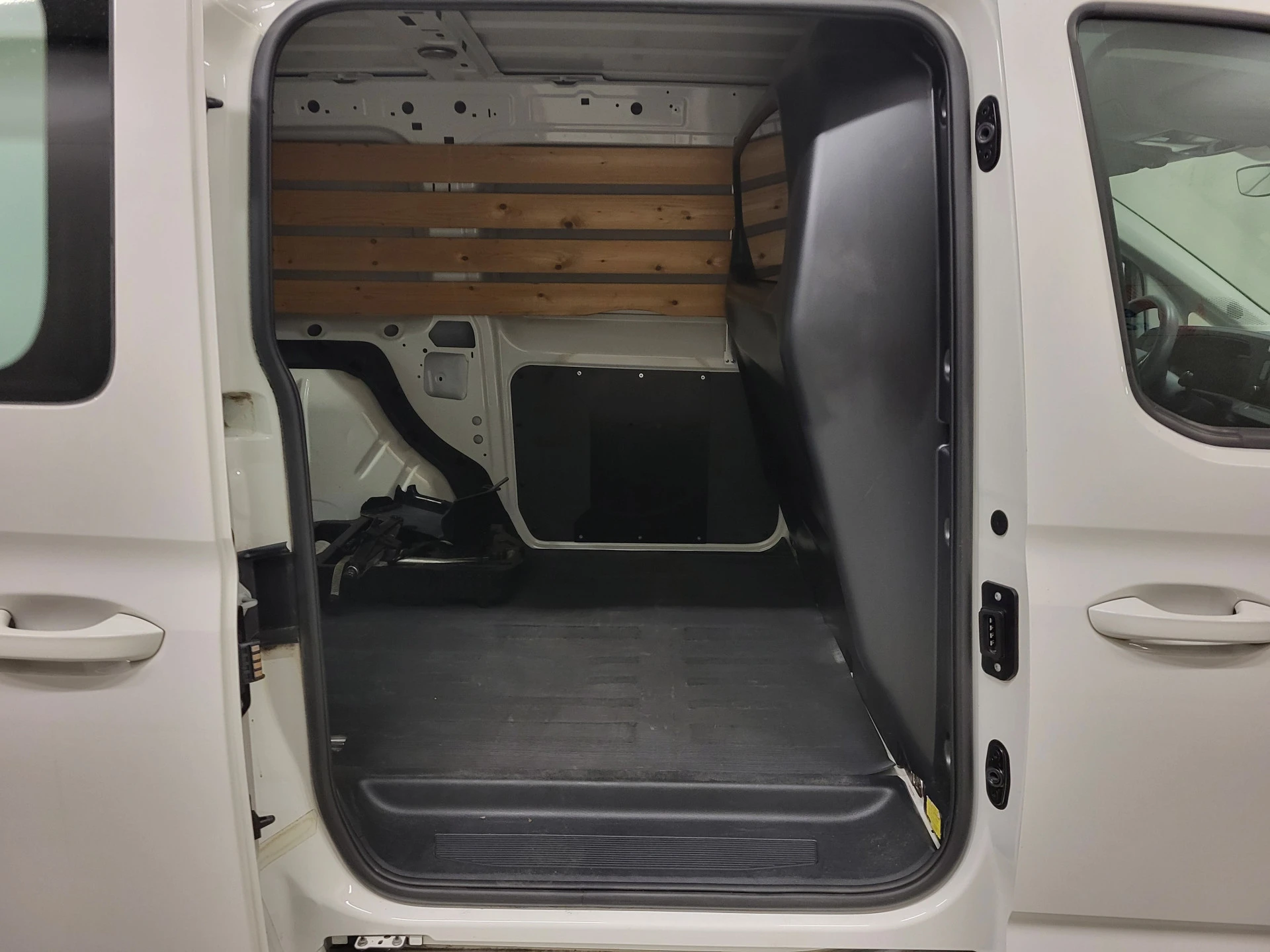 Volkswagen Caddy 2022 - Cargo Maxi 1.5TGI CNG L2/H1 Maxi Bild 7