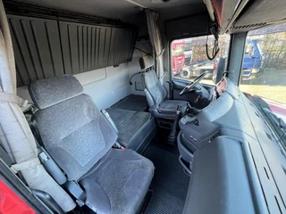 Scania T 2002 - 124G 420 zdjecie 9