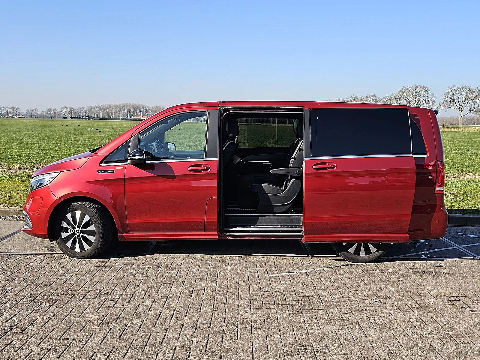 Mercedes-Benz EQV 2020 - 300 Bild 23