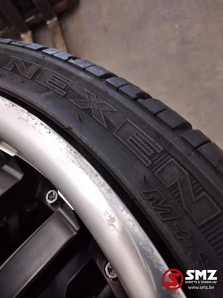 Volkswagen N/A - Occ Band 295/30R22 103V Roadian HP Nexen set image 7