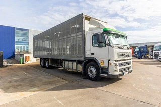 Volvo N/A 2008 - FM 360 -6x2 (10pneus/tires) bild 2