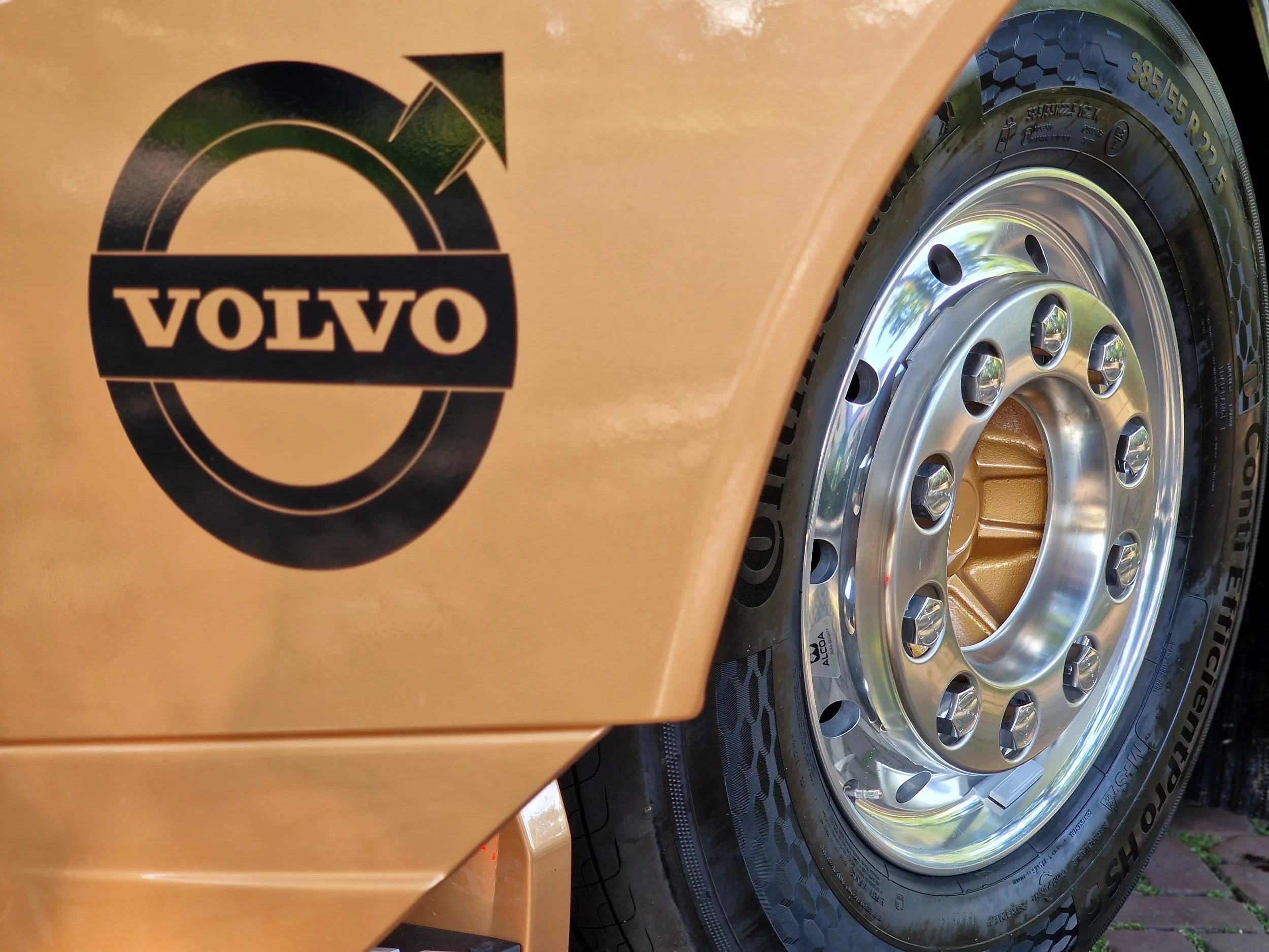 Volvo FH 2026 - 13.500 Aero Globetrotter XL 4x2 - New - Full spec - BUFFL interior - Retarder image 64