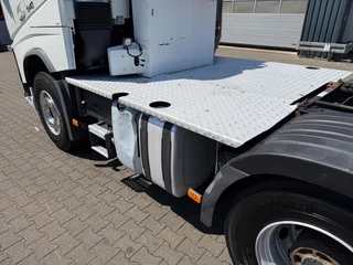Volvo FH 2018 - 540 6x4 Big Axle / Retarder / Lift-Axle / 2 Tank / Hydraulics imagem 11