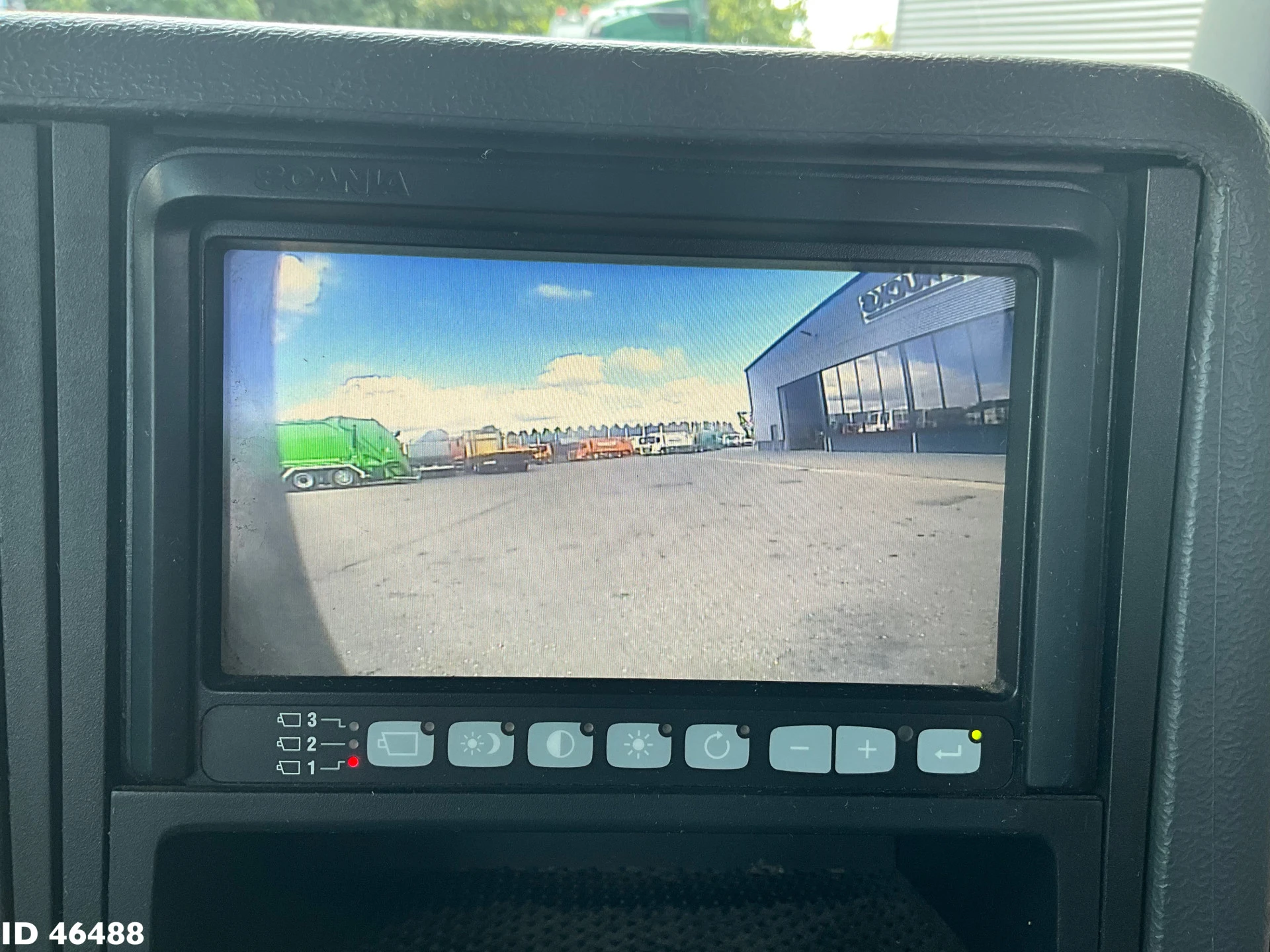 Scania P 2015 - 320 Euro 6 Hyvalift 14 Ton portaalarmsysteem afbeelding 16