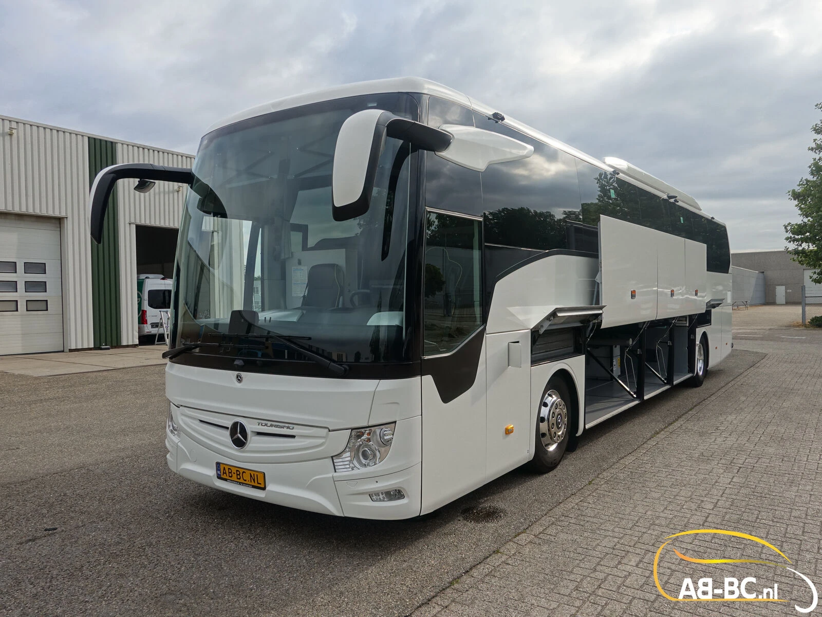 Mercedes-Benz Tourismo RHD 2023 afbeelding 10