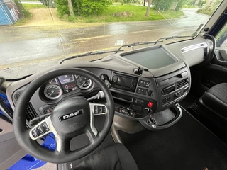DAF XF480 2018 - SuperSpaceCab 4X2 *Volumen-SZM*verst. Sattelplatte*Dachklima*Volluft* obrazek 29