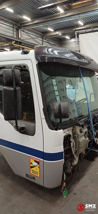 Renault N/A 2003 - Occ cabine Renault Premium afbeelding 3